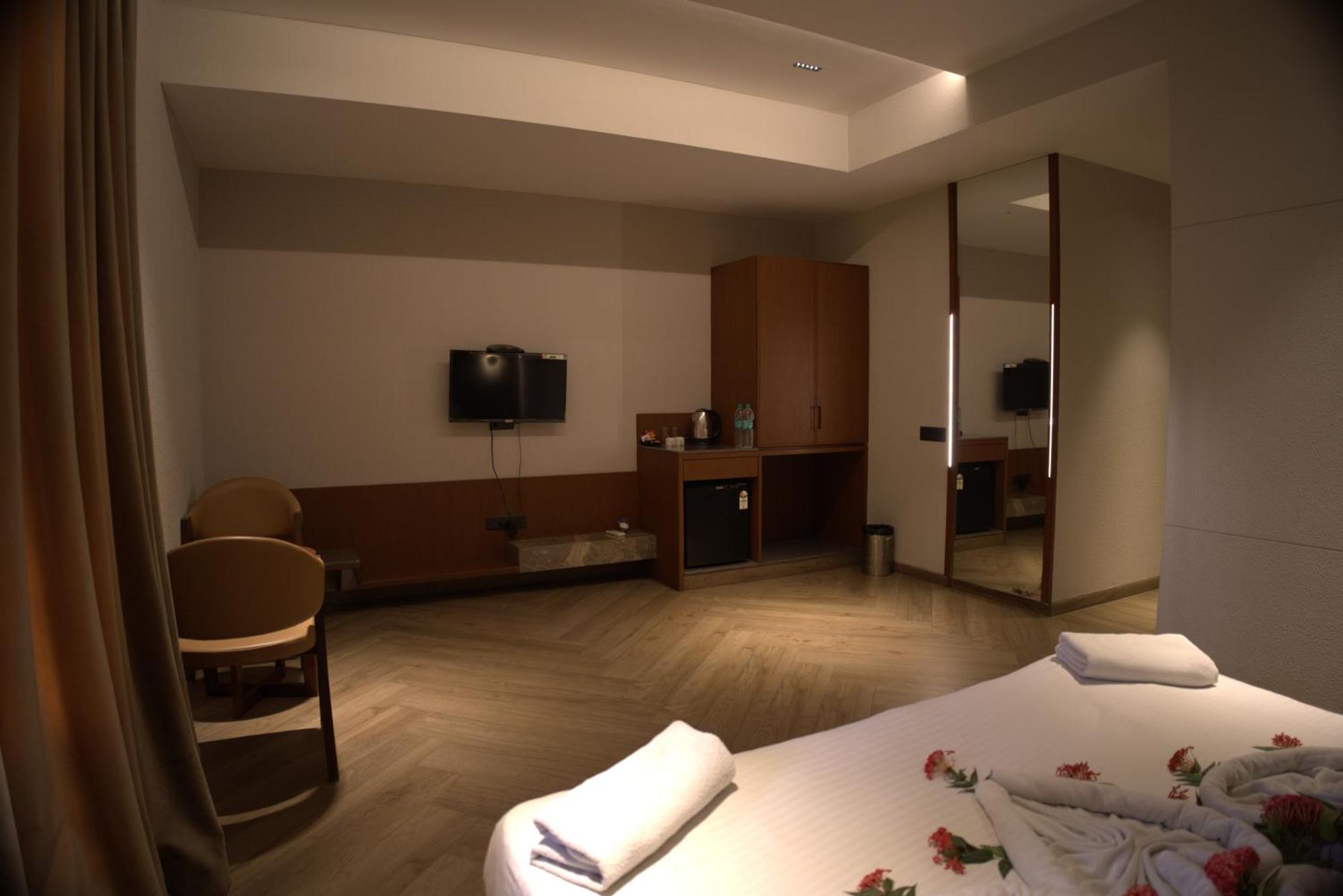 Cassa Marina Beach Resort Damlawari Екстериор снимка